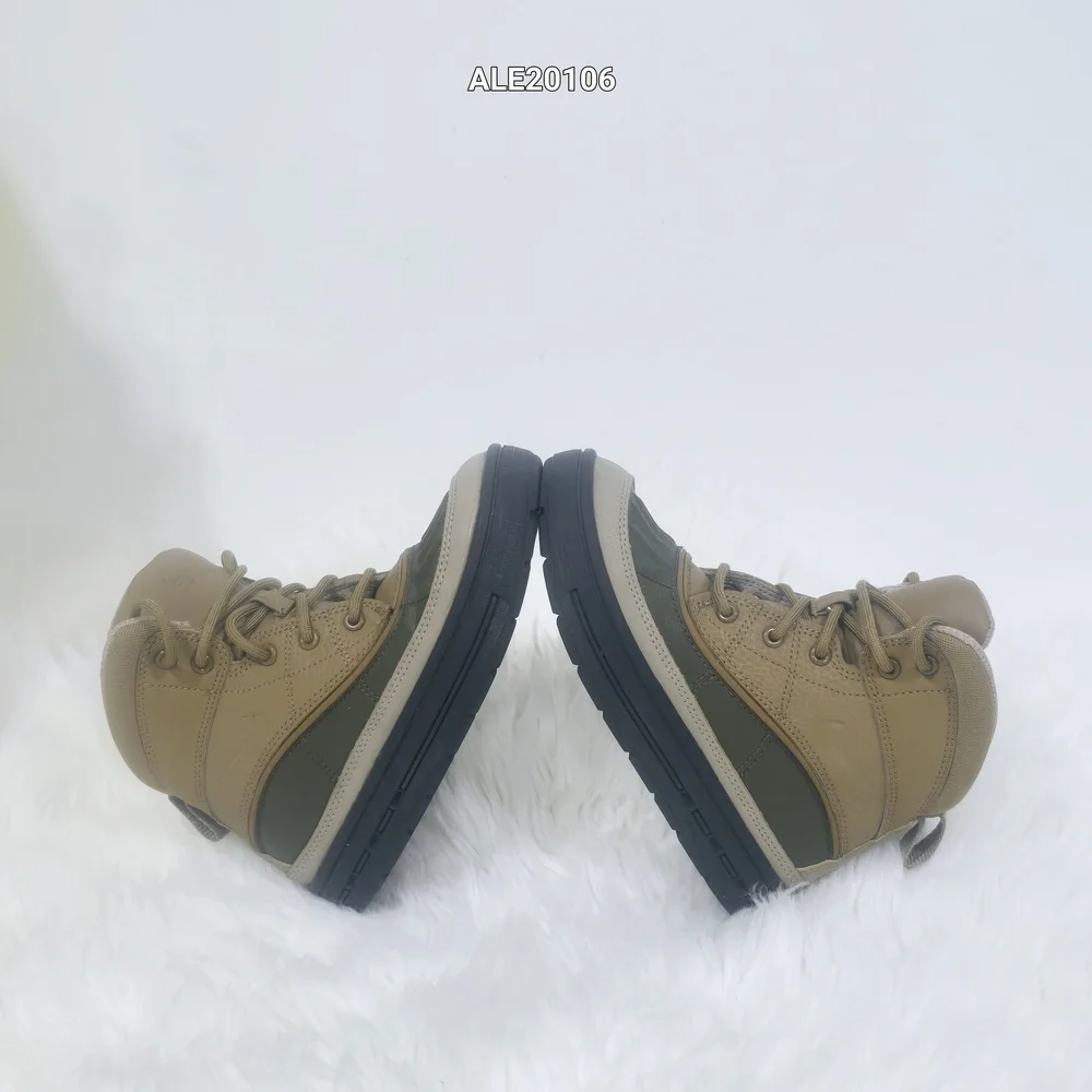 Nike Kids ACG Woodside 2 High GS Khaki/Beige/Brown and Olive Gree Boots Size 12C